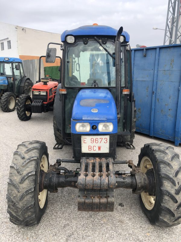 TRACTOR MARCA NEW HOLLAND TN-95-FA - Imagen 3